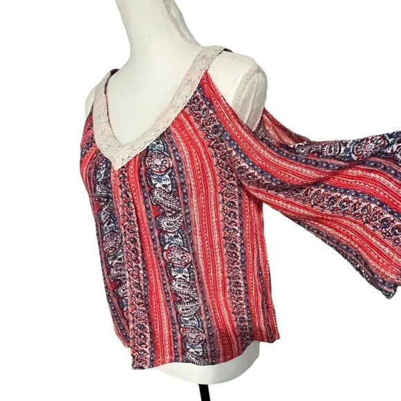Hollister size L cold shoulder gauzy top with double v-neck & bell sleeves EUC - Picture 1 of 14